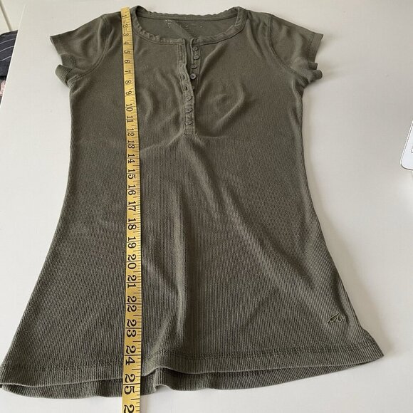 Vintage Y2K Womens Large Fitted Button Henley Baby Tee Olive Green Bella Swan - Picture 5 of 8